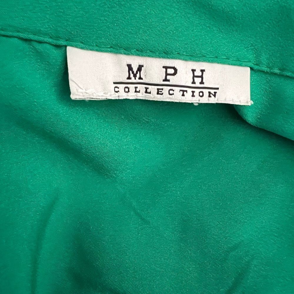 great shape🎉 MPH Collection, Emerald green buttoned belted dress, size S or 4 - Picture 5 of 7